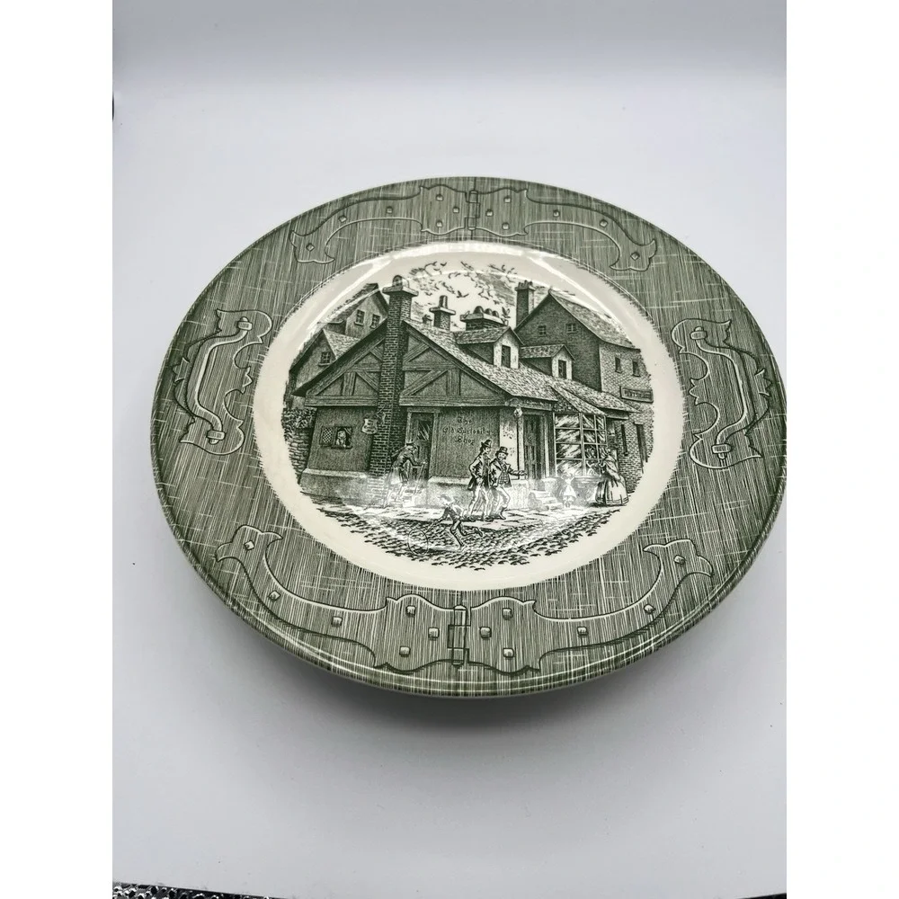 Royal China plates have